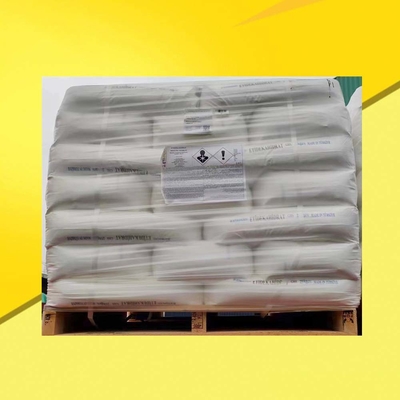 25 kg Beutel mit weißen Granulaten Borax Decahydrat und Wasserlos für die Landwirtschaft
