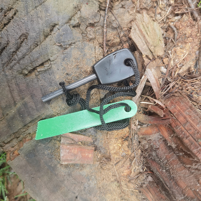 Portable Mini Notfall Premium-Überleben Magnesium Feuer Starter mit Schaber